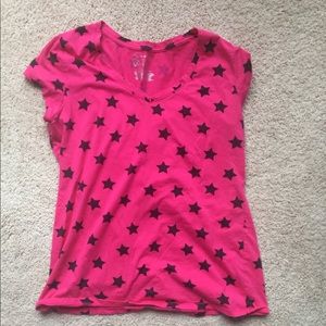 No Boundaries pink w/ black stars tee